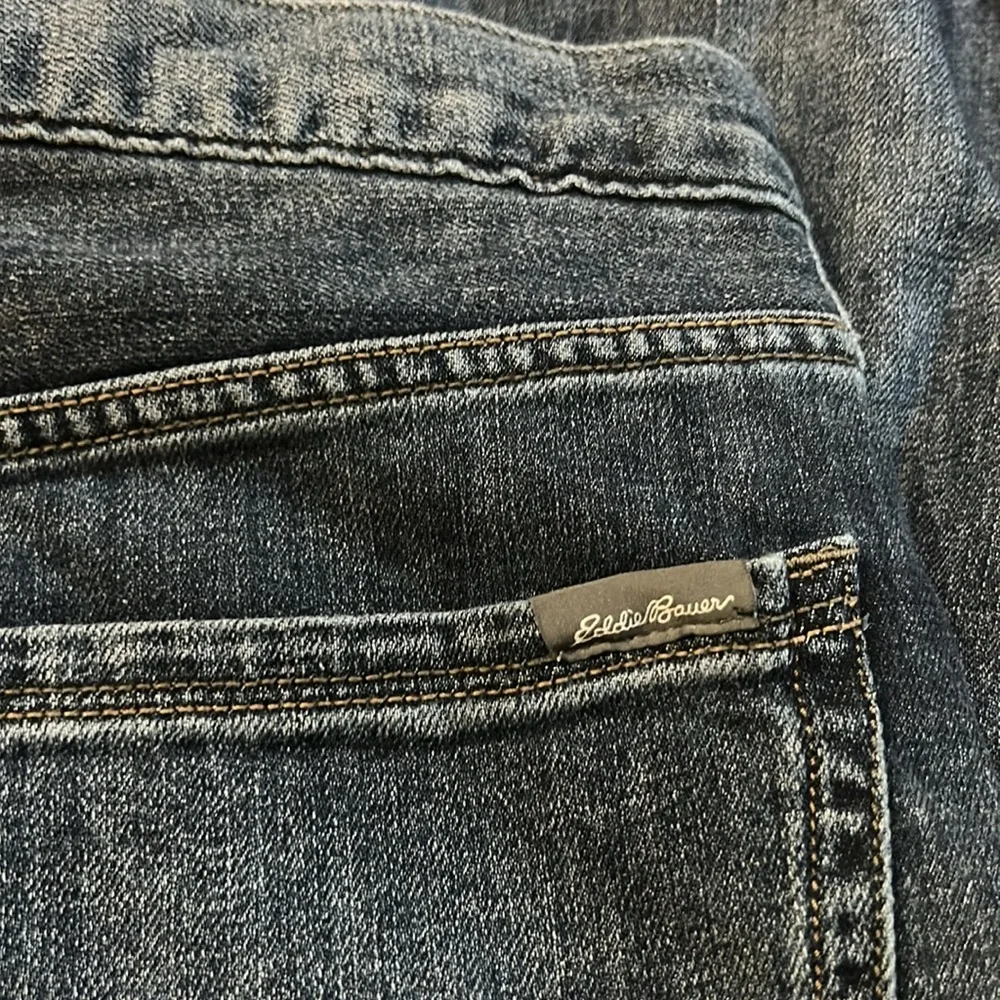 EDDIE BAUER Boyfriend Relaxed Buffalo Flannel Lined Jeans 8 - Picture 7 of 9
